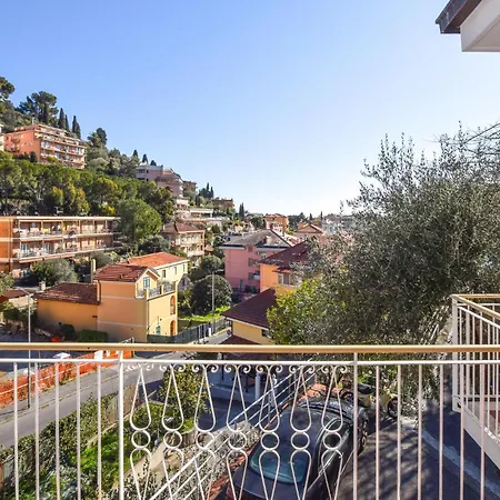 Gorgeous In With Wifi ألاسيو