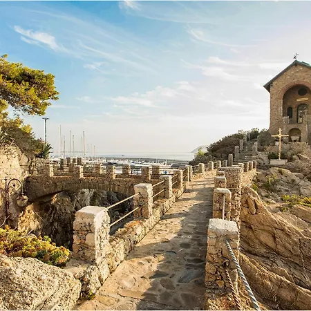 Gorgeous In With Wifi