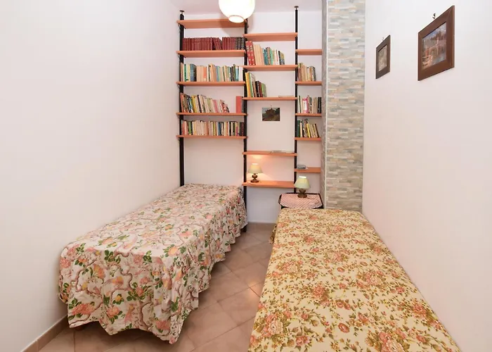 Gorgeous In With Wifi Алассіо